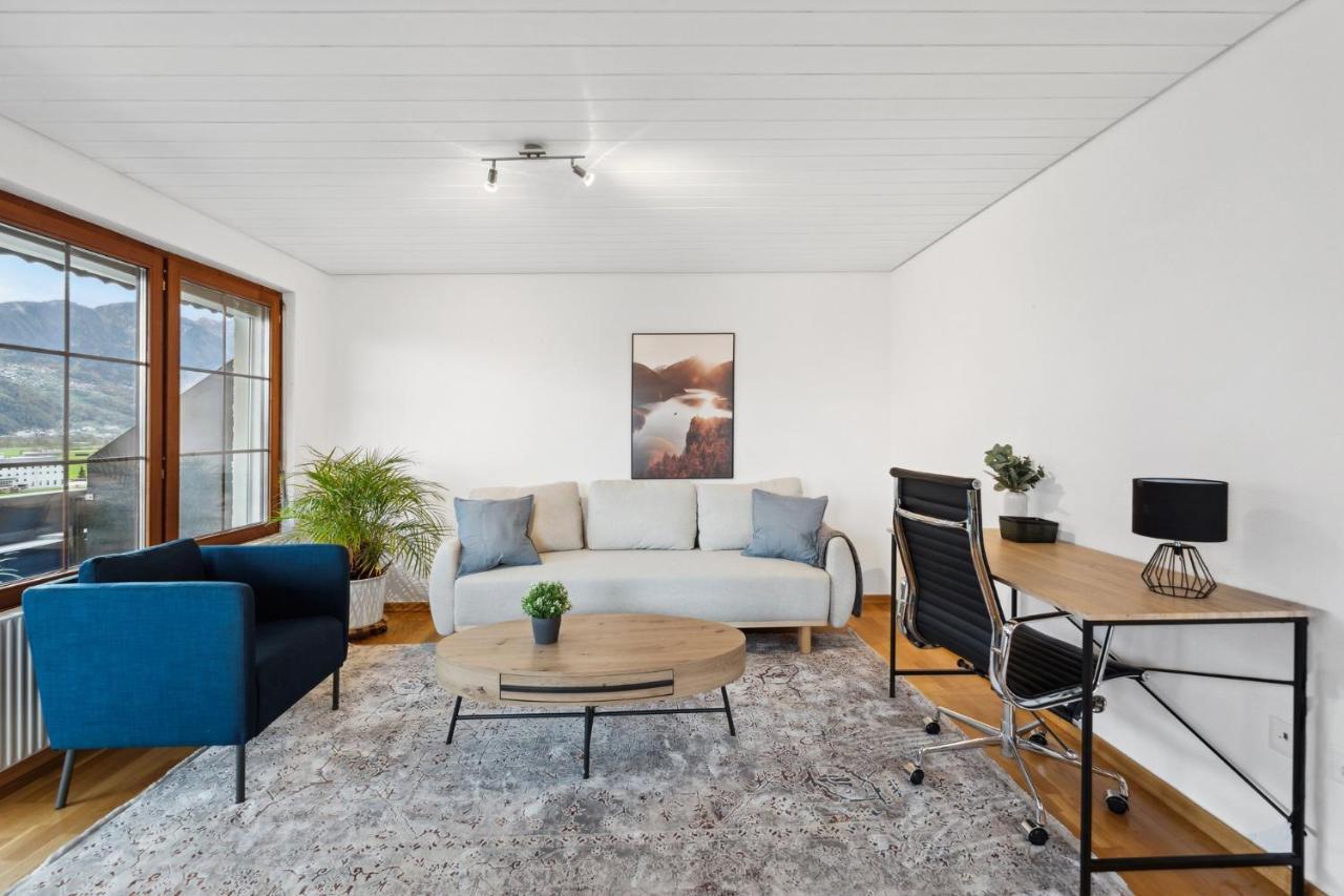 Sonniges Apartment Mit Traumhaftem Bergblick Buchs  Exteriör bild