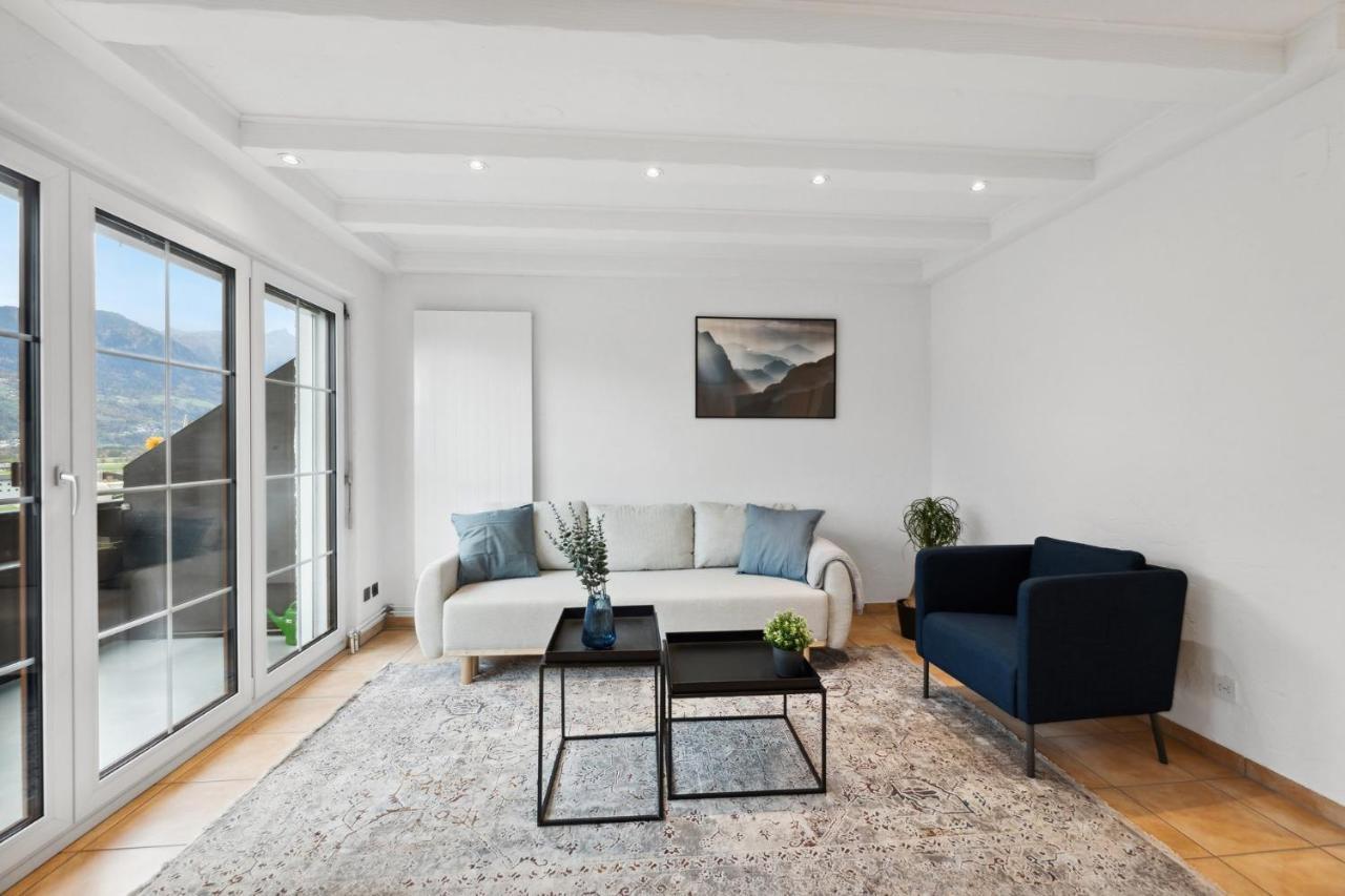 Sonniges Apartment Mit Traumhaftem Bergblick Buchs  Exteriör bild